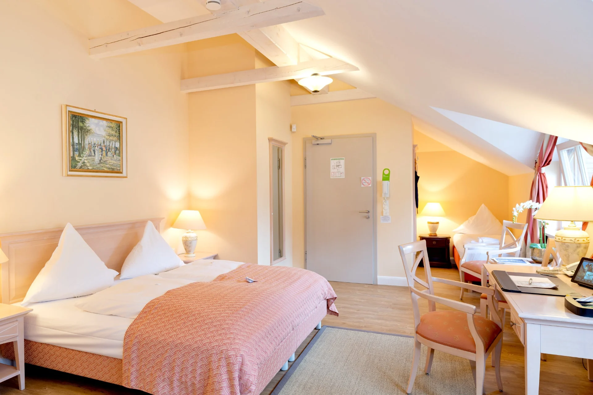 Dreibettzimmer im Hotel Villa Monte Vino Potsdam