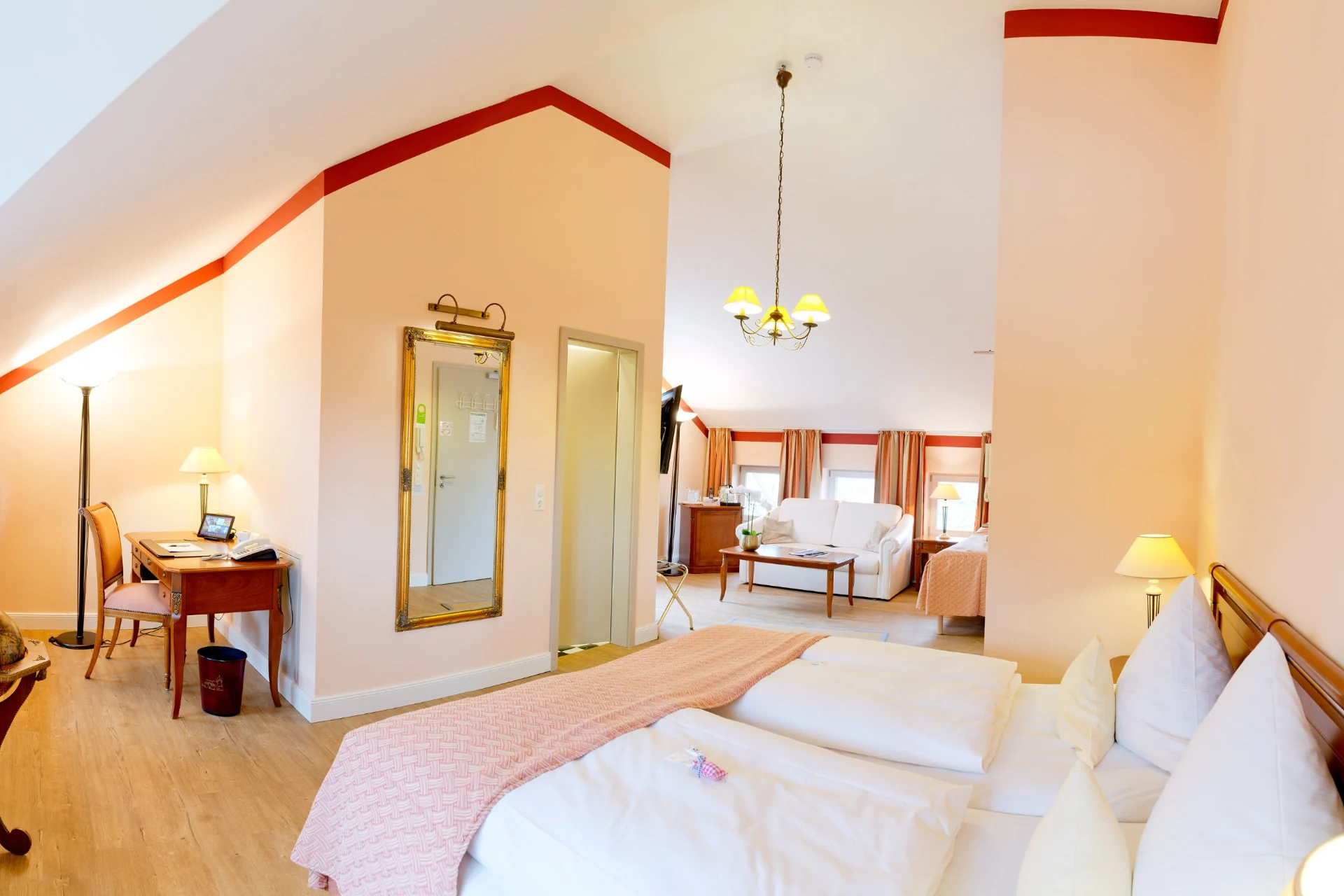 Dreibettzimmer – Eindruck 3 aus dem Hotel Villa Monte Vino Potsdam